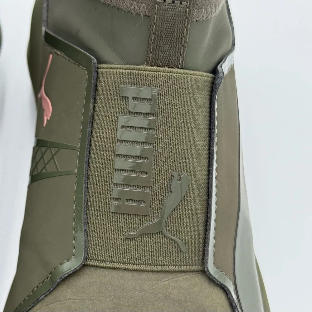 Puma Green Sneakers with Pink Highlights - Picture 6 of 9
